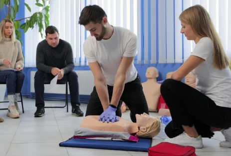 Paediatric first aid training providers UK